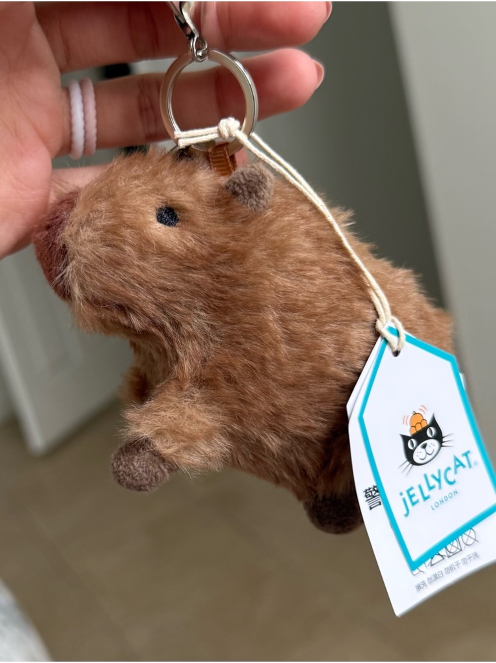 Jellycat Clyde Capybara Keychain Bag Charm NWT - Picture 2 of 4